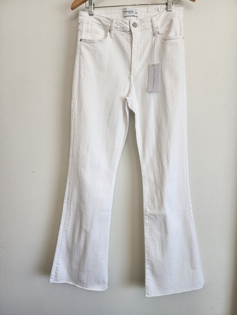 Just Black Denim NWT High Rise Scissor Cut Flare Jeans White 31 - Picture 2 of 13